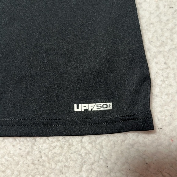 Under Armour UPF 50+ Fitted Heat Gear L/S Shirt, EUC, Size YS - Picture 8 of 10